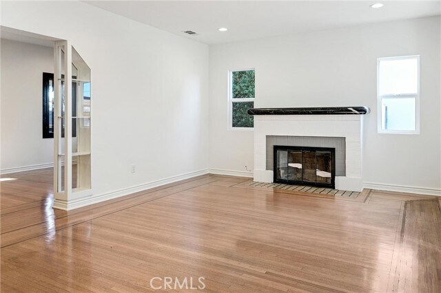 Building Photo - 156 S Edinburgh Ave
