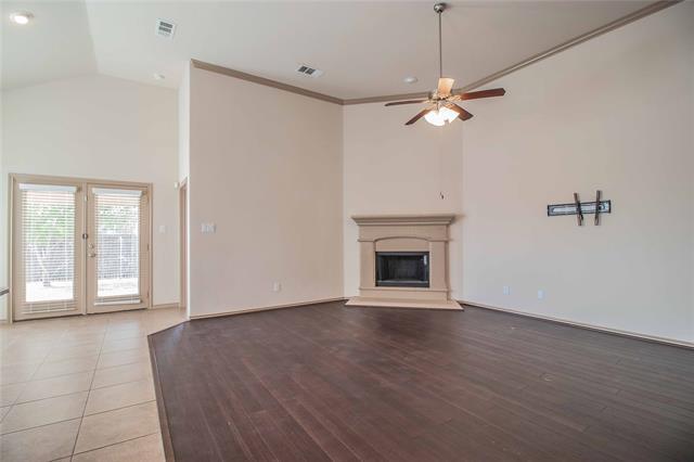 Building Photo - 812 Olive Ct