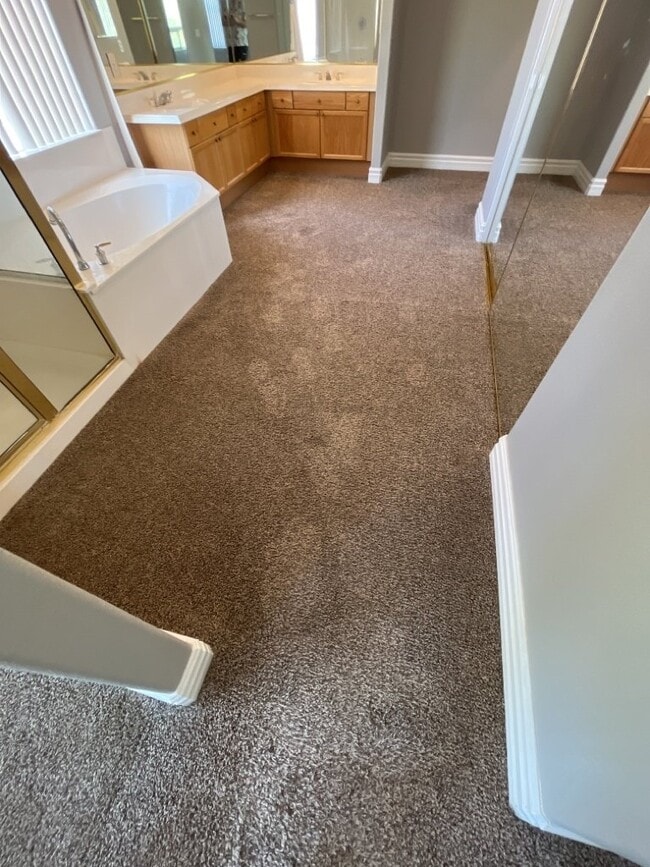 Building Photo - Stunning 2 story, 5-bedroom home in Rhodes Ranch