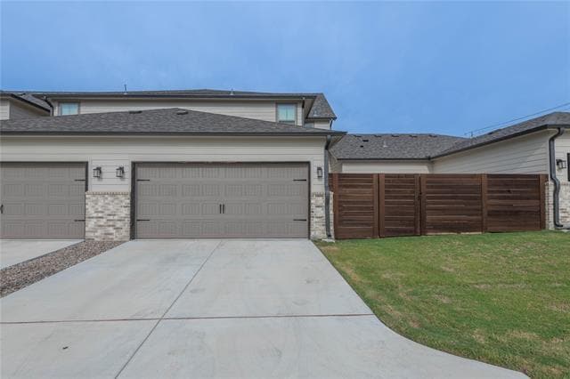 Building Photo - 9716 Thorncrown Ln