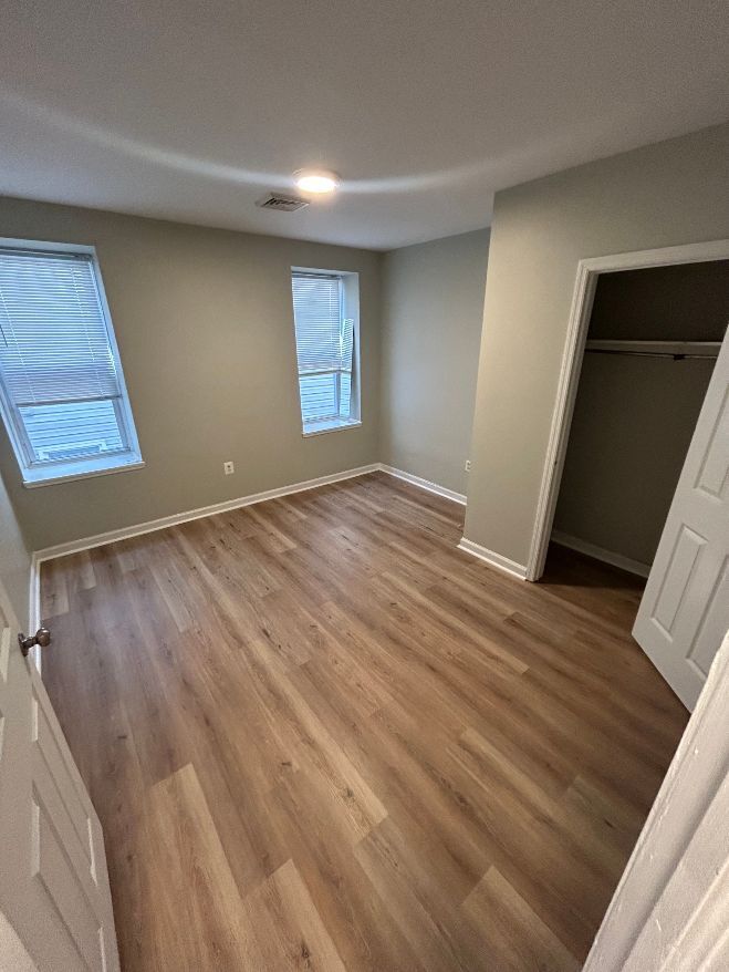 Building Photo - 1311 S 52nd St