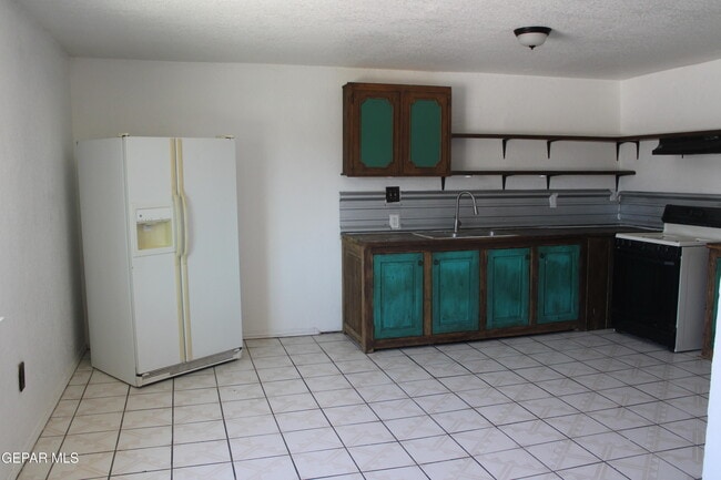 Building Photo - 1368 Reid Rd