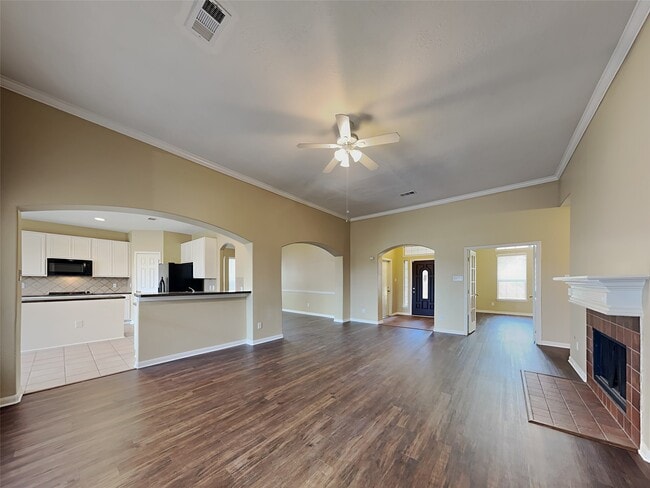 Building Photo - 3493 Cedar Prairie Dr