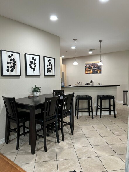 Dining Table - 1465 C St