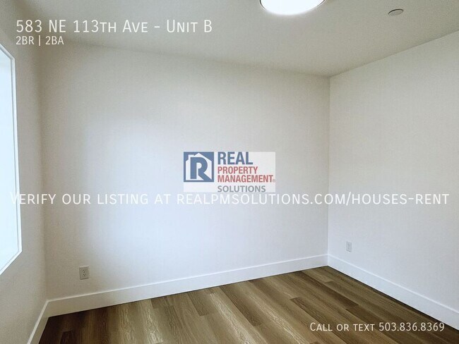 Building Photo - 583 NE 113th Ave