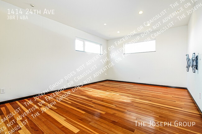 Building Photo - 1414 24th Ave