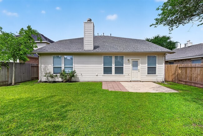 Building Photo - 16311 Yabbie Dr