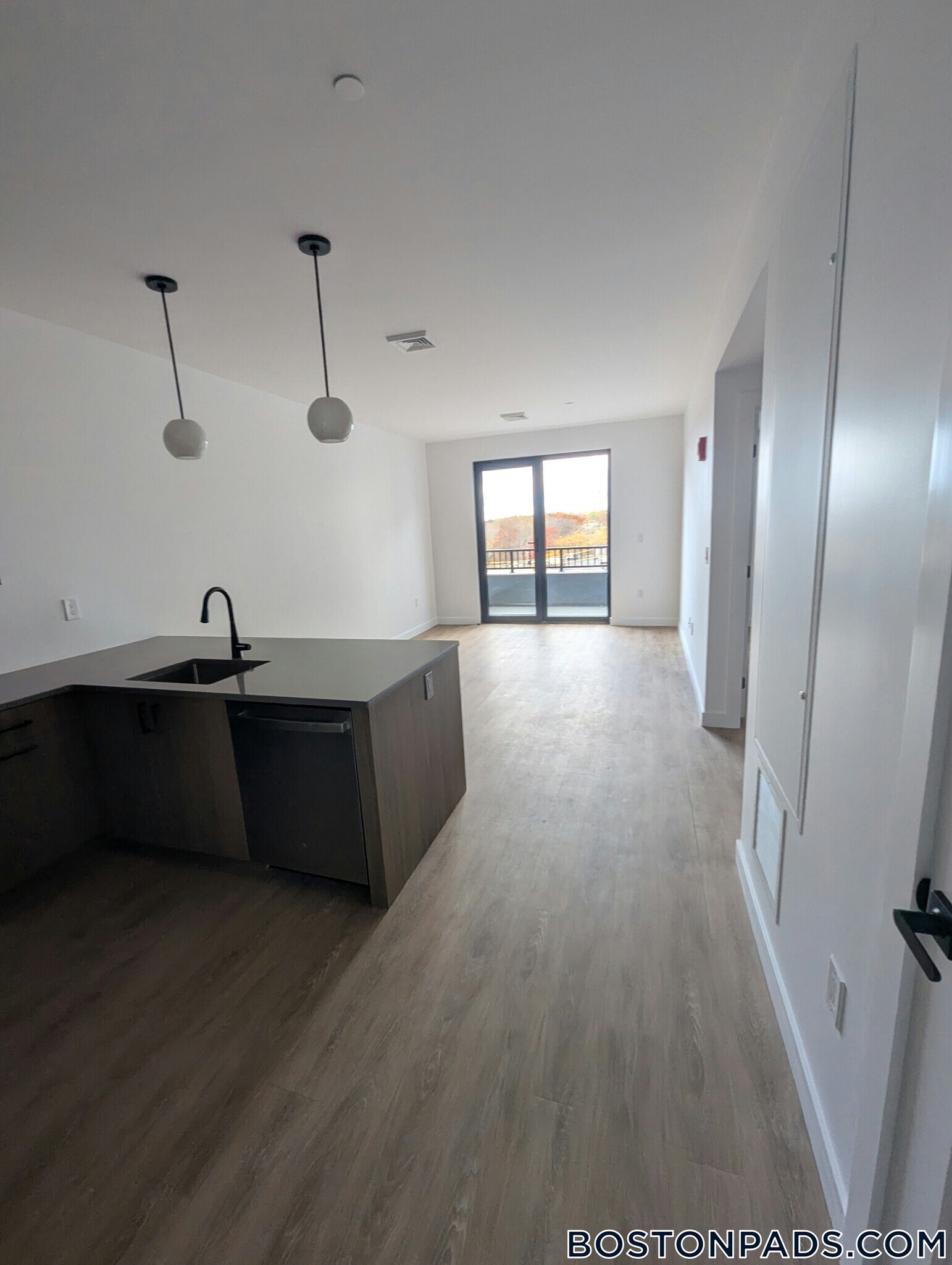 Building Photo - 199 Gardner St