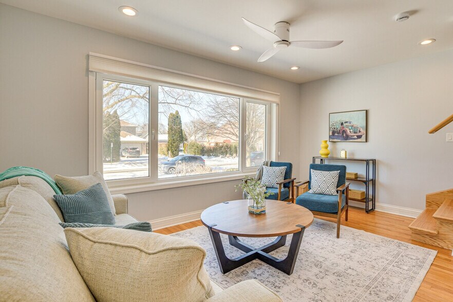 Building Photo - 1503 Fowler Ave