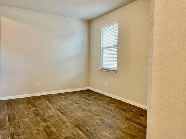 Building Photo - 505 Naset Dr