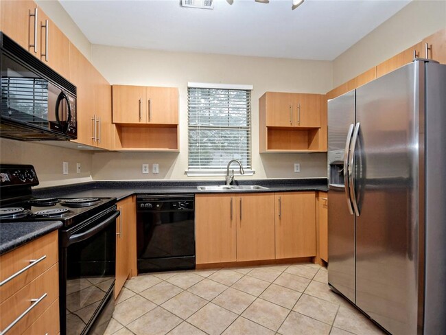 Building Photo - 11203 Ranch Rd 2222