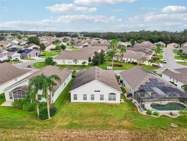 Building Photo - 235 Royal Palm Dr