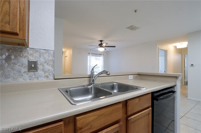 Building Photo - 14905 Pleasant Bay Ln