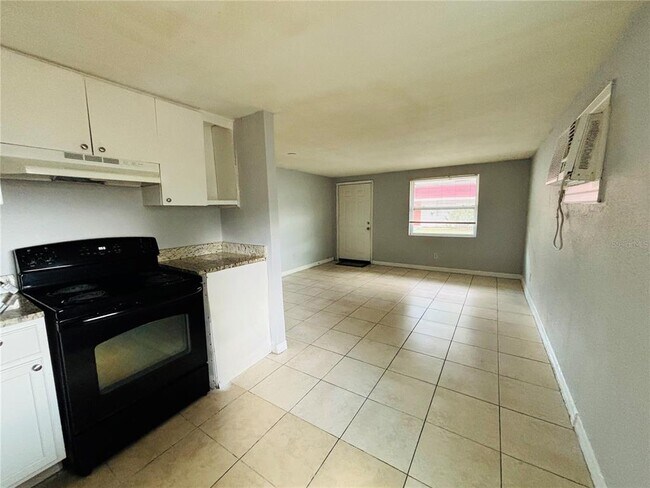 Building Photo - 11733 N 12th St