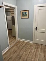 Building Photo - 2344 Prospect Ave E