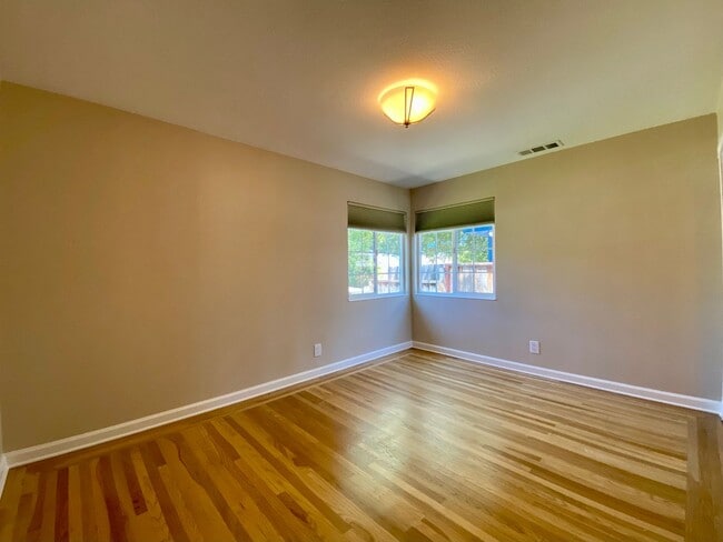 Building Photo - Single Family Home in Santa Clara Home with Large Backyard