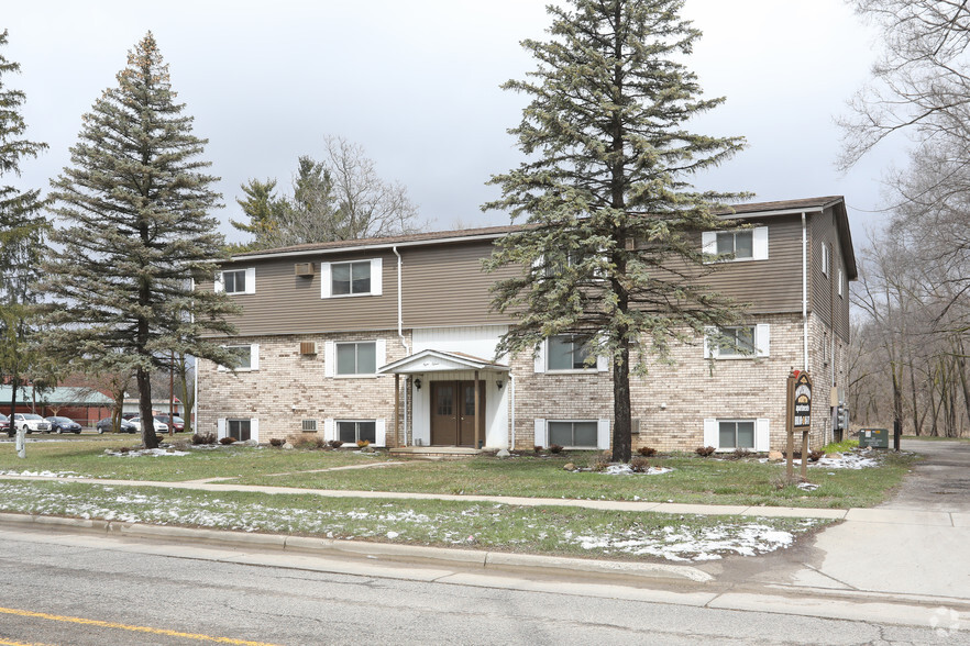 Primary Photo - Maple Place Apartments - 2 Bedroom Communi...