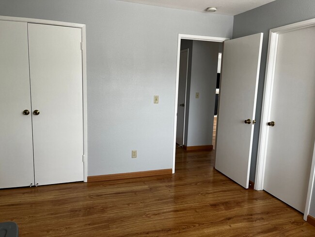 Building Photo - Beautiful 2 Bedroom 2 Bathroom Monterey To...