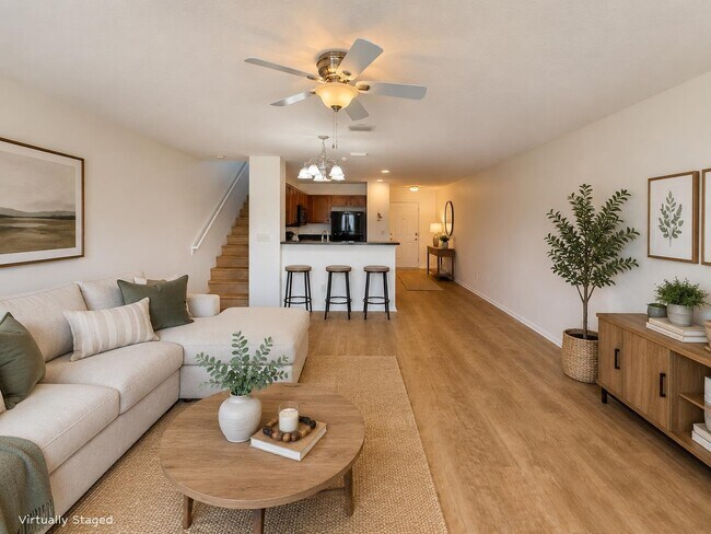 Building Photo - 728 Cabernet Pl