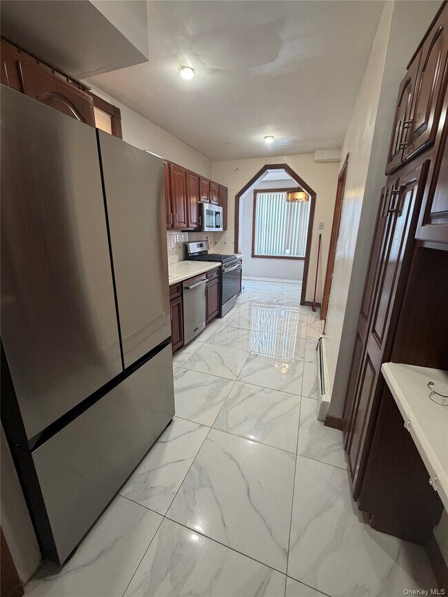 Building Photo - 119-53 177th Pl