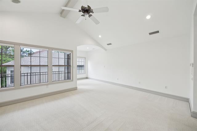 Building Photo - 4433 Holland Ave