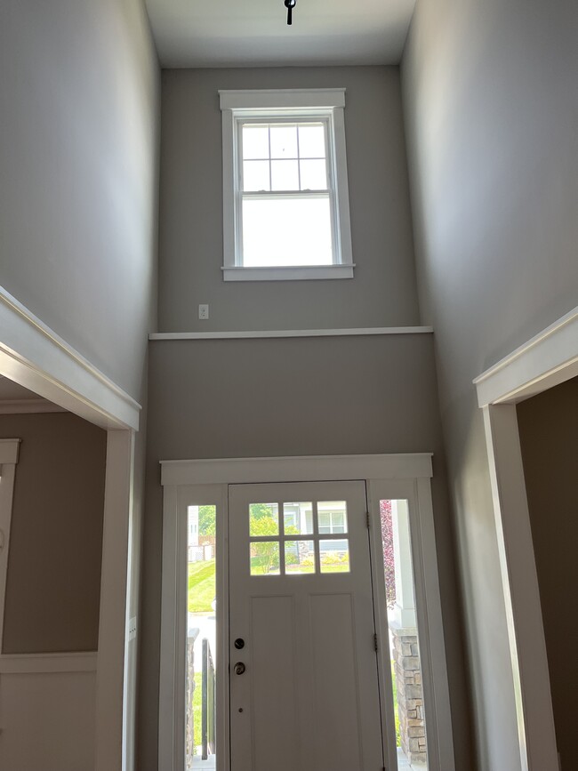 Building Photo - 3242 Barkham Dr