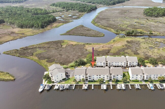 Building Photo - WATERFRONT LIVING! BEAUTIFULLY APPOINTED CONDO ON THE BAYOU IN OS SCHOOL DIST - FULLY FURNISHED
