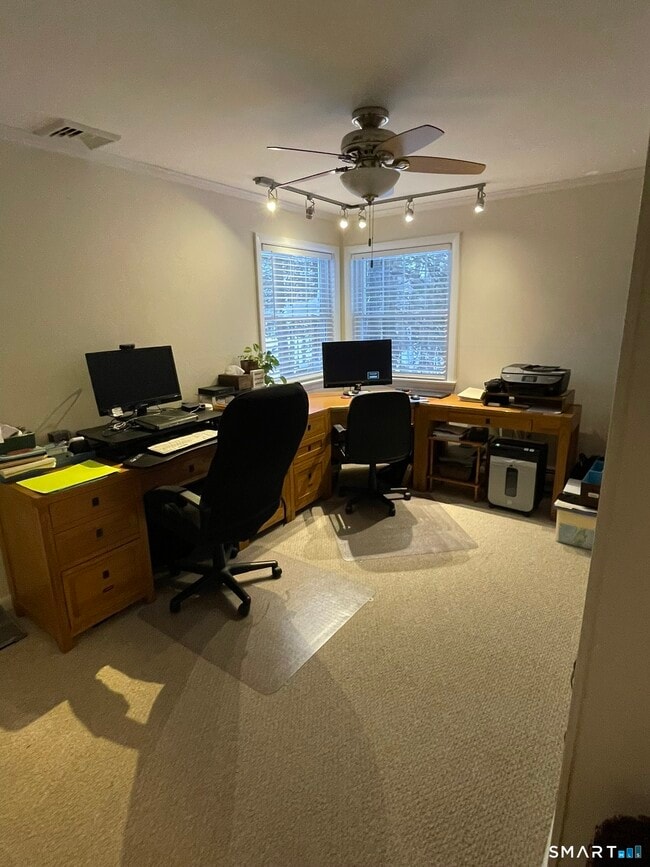 Building Photo - 51 W Lake Ave