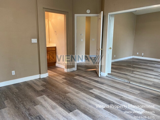 Building Photo - 1347 Hartley Way