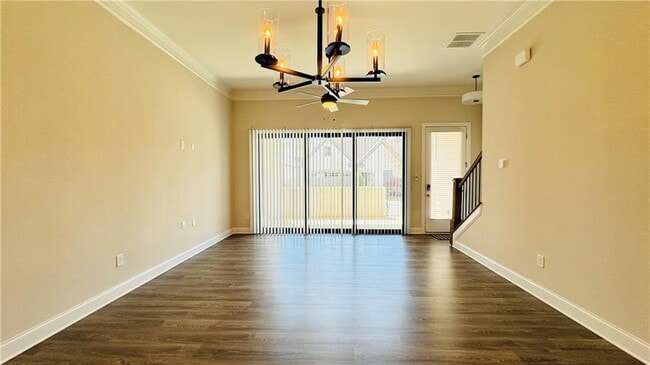 Building Photo - 201 Prairie Ln