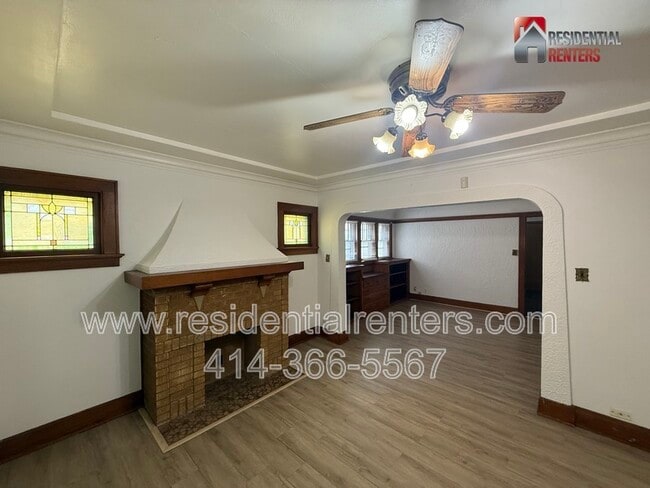 Building Photo - 5435 N 40th St