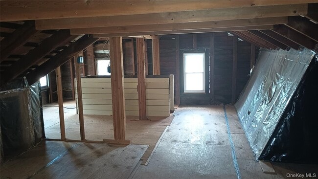 Building Photo - 70 Academy Ave