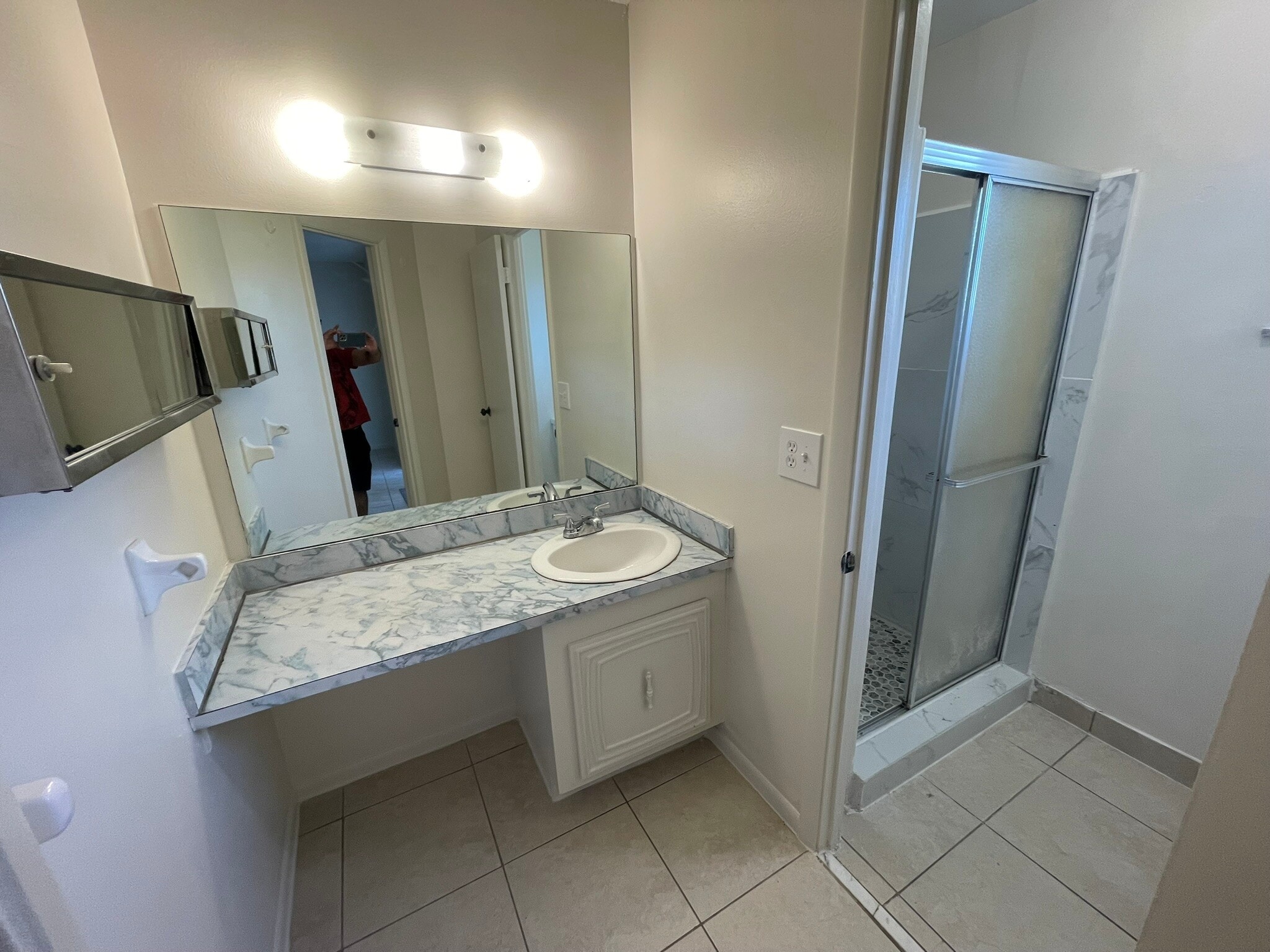 Building Photo - 5953 NW 25th Ct