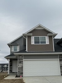 Building Photo - 9200 Peregrine Rd