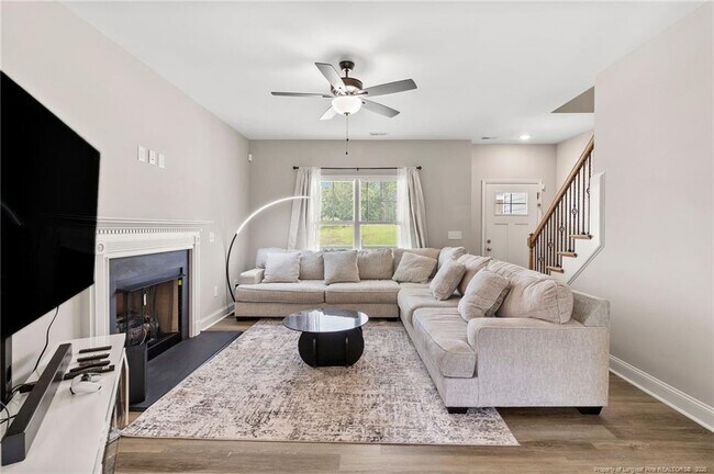 Building Photo - 112 Nairn St