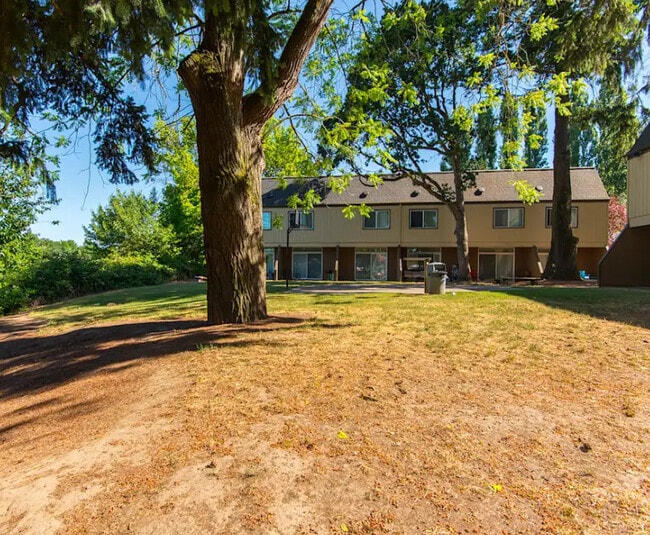 Building Photo - Burnwood Manor