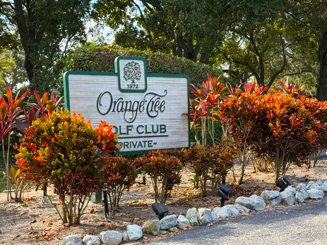 Building Photo - 6349 Oak Meadow Bend