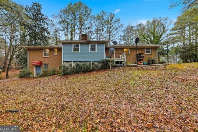 Building Photo - 8435 E Campbellton St