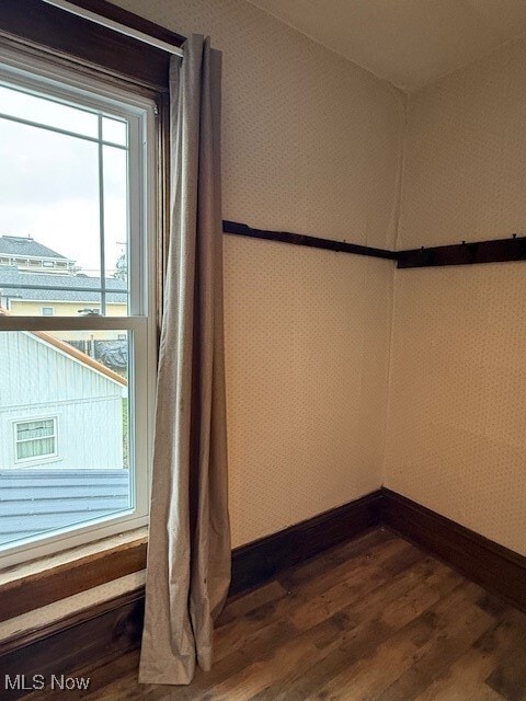 Building Photo - 208 N Clay St