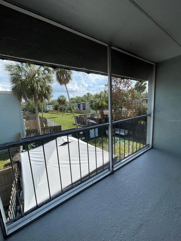Building Photo - 2835 Somerset Park Dr