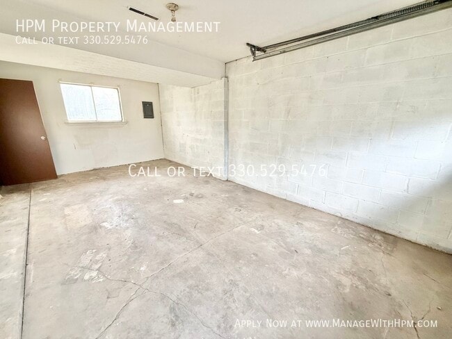 Building Photo - 5286 Charm St SW