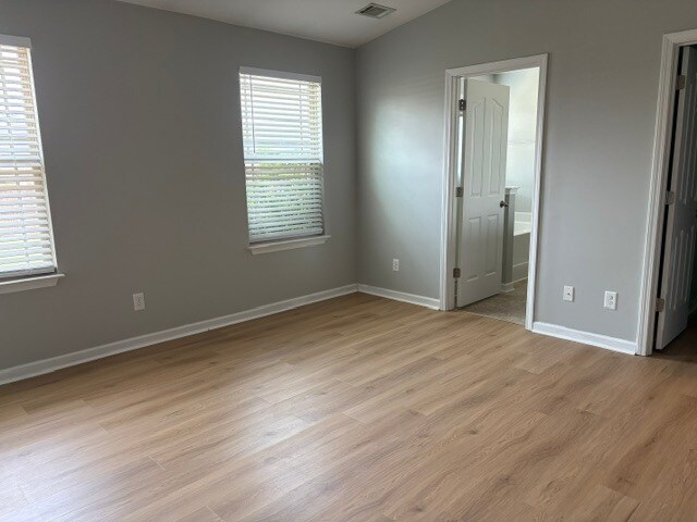 Master Bedroom - 101 Portland Falls Dr