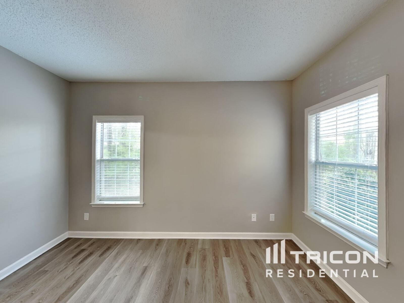 Building Photo - 227 Piedmont Dr