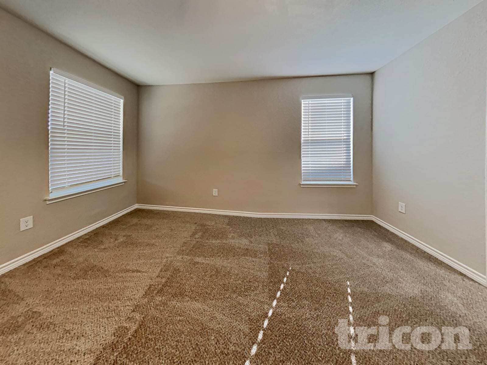 Building Photo - 15307 Delta Pt