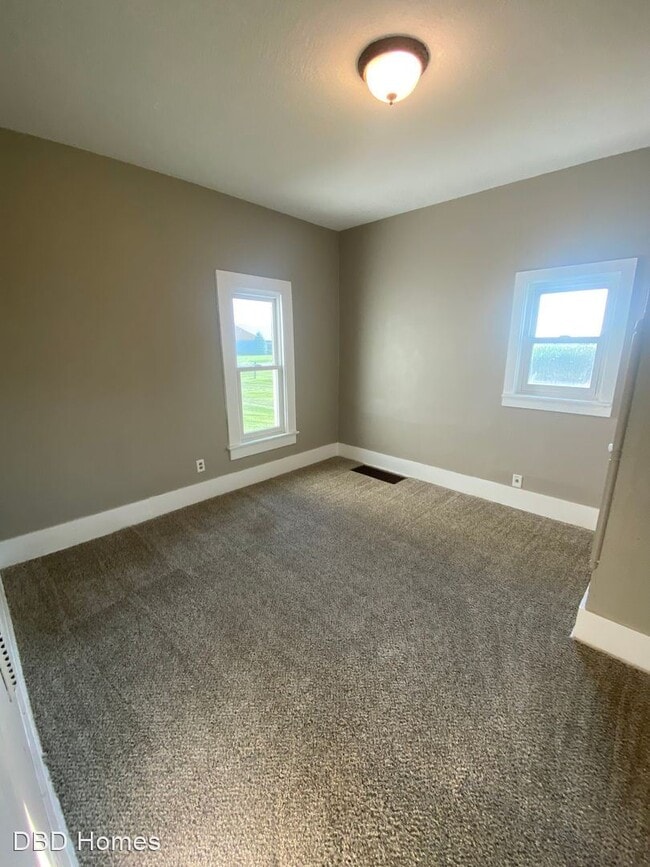 Building Photo - 4 br, 2 bath House - 5920 IN-14