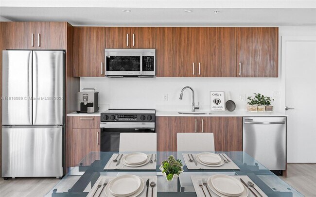 Building Photo - 3830 NW 11th St