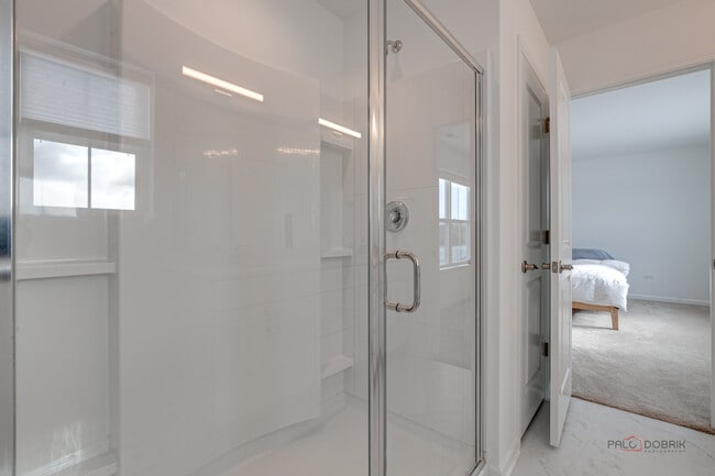 Building Photo - 2490 Olivia Ct