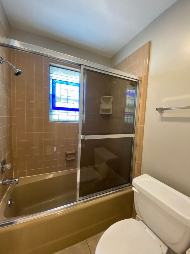 Building Photo - Storybook 3 Bedroom House