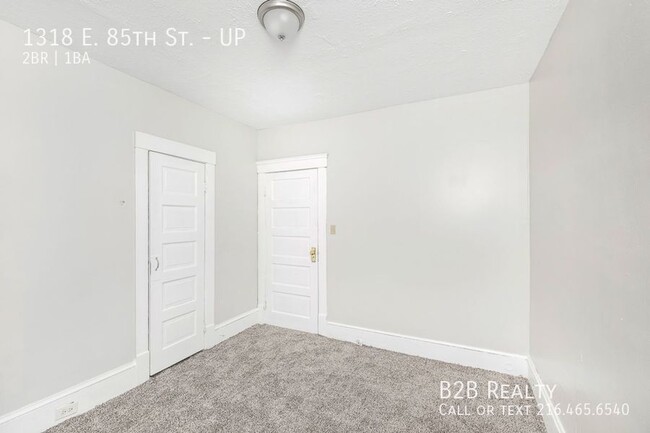 Building Photo - 1318 E 85th St