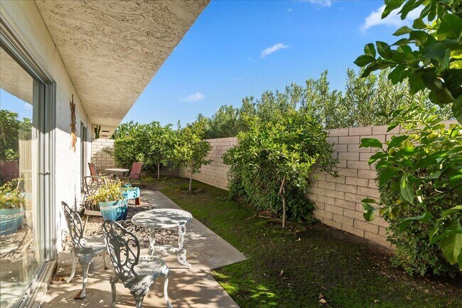 Building Photo - 38780 Tandika Trail N